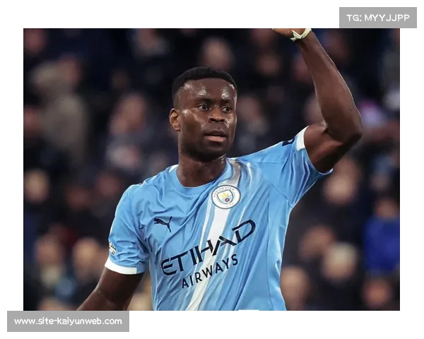 曼城后防新援格伊入选淘汰赛名单 两千三百万身价补强防线 曼城后防新援格伊入选淘汰赛名单 两千三百万身价补强防线